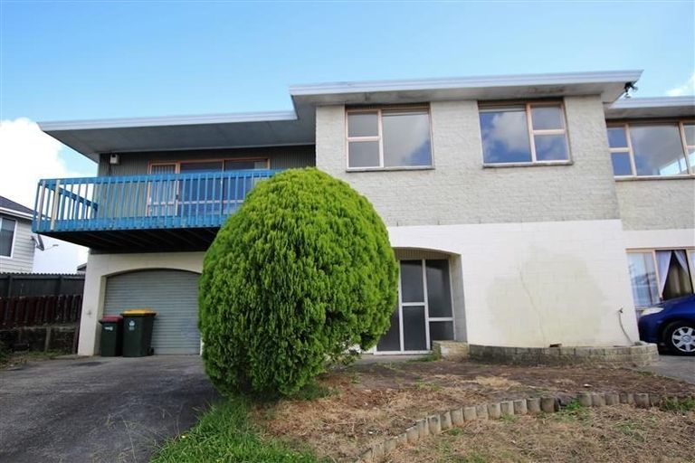 Photo of property in 10 Anna Watson Road, Half Moon Bay, Auckland, 2012
