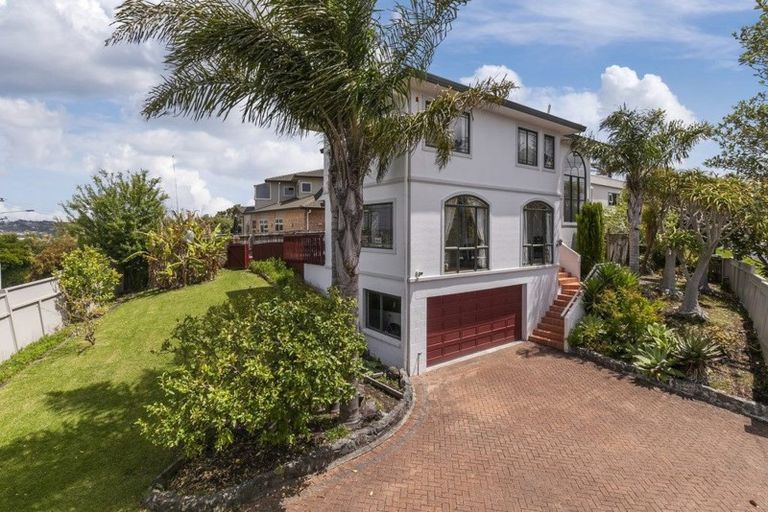 Photo of property in 2a Mizpah Road, Torbay, Auckland, 0630