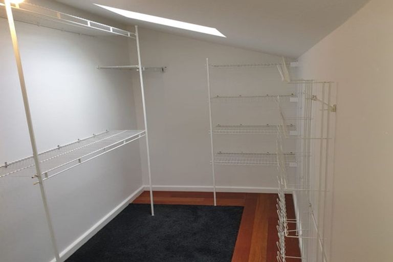 Photo of property in 353 Karori Road, Karori, Wellington, 6012