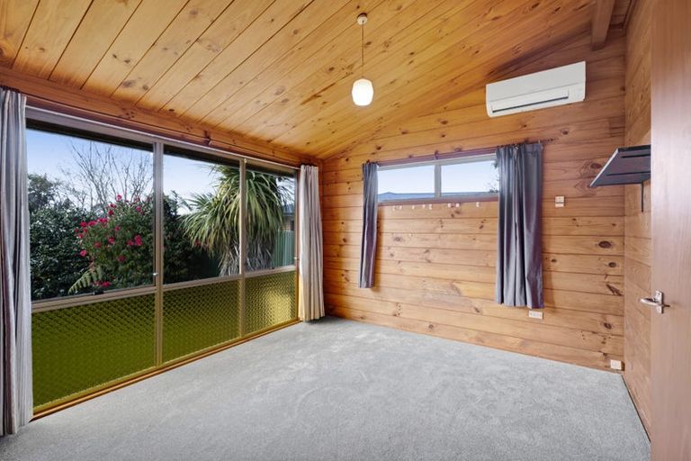 Photo of property in 33 Kowhai Street, Inglewood, 4330