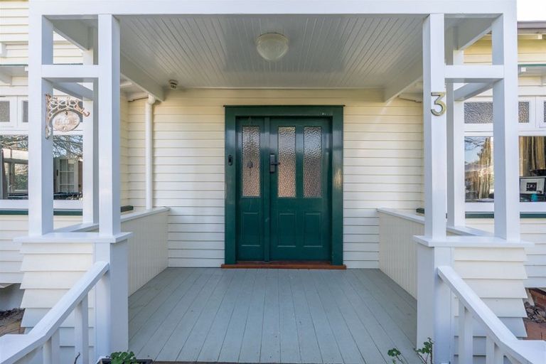 Photo of property in 3 Young Street, Claudelands, Hamilton, 3214