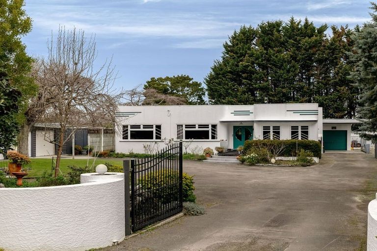 Photo of property in 1565 State Highway 3, Awahuri, Palmerston North, 4476