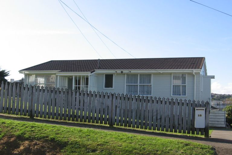 Photo of property in 10 Arero Place, Titahi Bay, Porirua, 5022