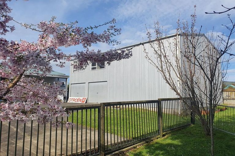 Photo of property in 44 Grey Street, Shannon, 4821