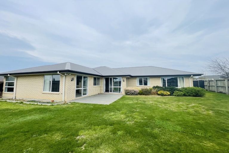 Photo of property in 18 Renoir Drive, Rolleston, 7614