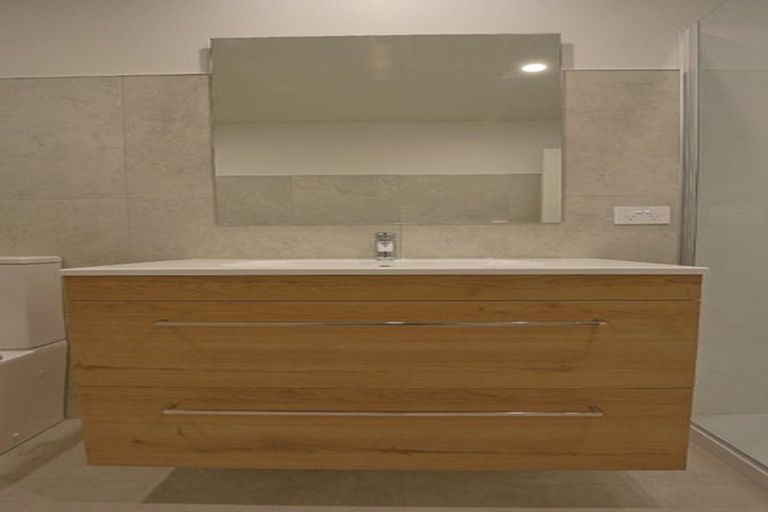 Photo of property in 24a Palm Avenue, Hokowhitu, Palmerston North, 4410