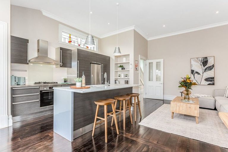 Photo of property in 160 Daniell Street, Newtown, Wellington, 6021