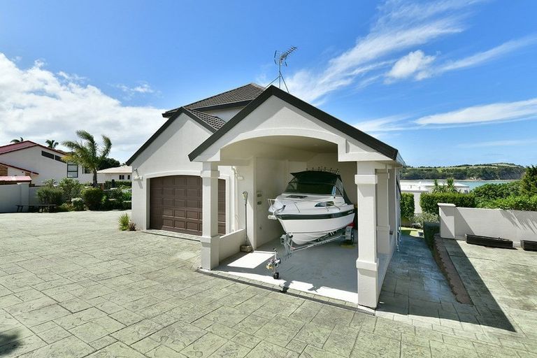 Photo of property in 41 Island View Drive, Gulf Harbour, Whangaparaoa, 0930
