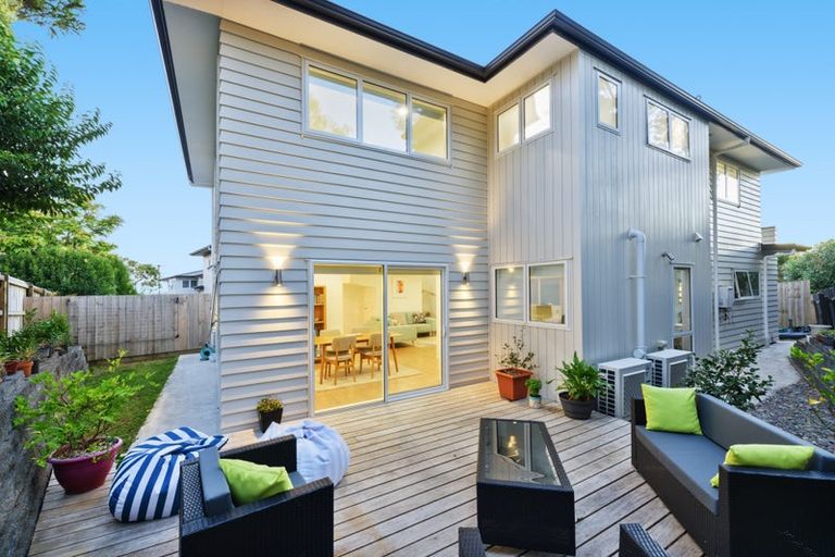 Photo of property in 30c Coniston Avenue, Te Atatu South, Auckland, 0610