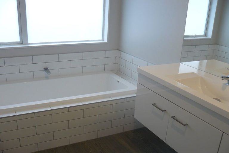 Photo of property in 3 Barham Place, Stoke, Nelson, 7011