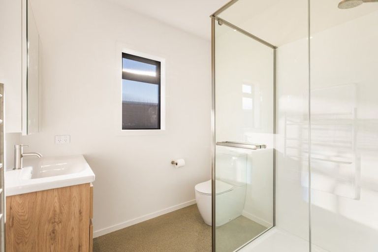 Photo of property in 5 Guthrie Street, Lake Hawea, 9382