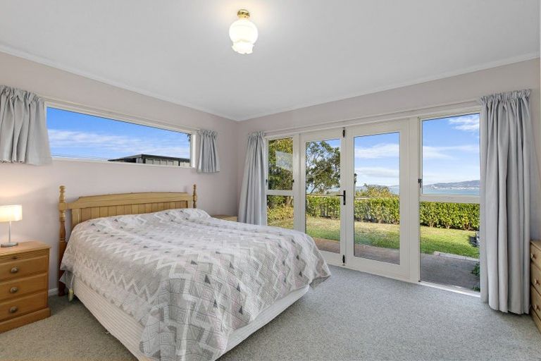Photo of property in 3 Lemonwood Grove, Maungaraki, Lower Hutt, 5010