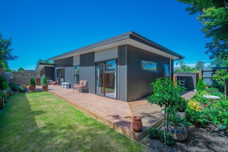 Photo of property in 2a Upland Road, Hoon Hay, Christchurch, 8025