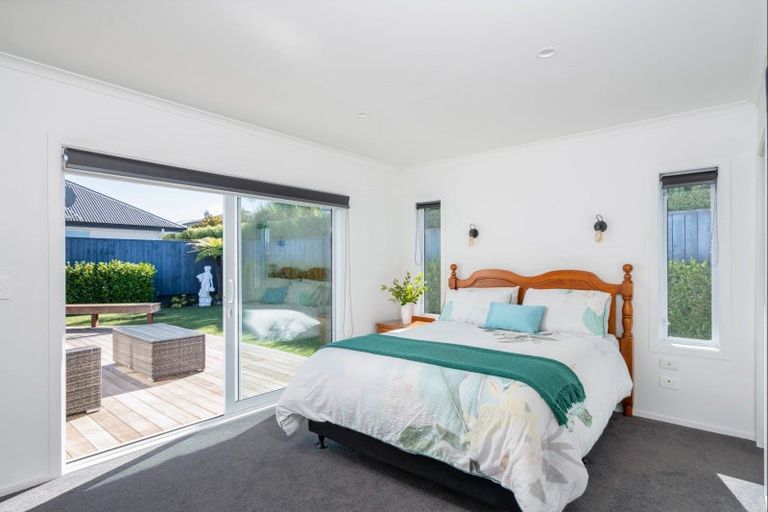 Photo of property in 2 Huka Heights Drive, Rangatira Park, Taupo, 3330