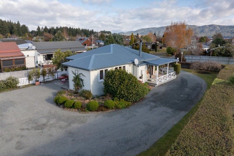Photo of property in 10 Blairs Place, Te Anau, 9600