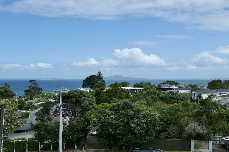 Photo of property in 6 Rewi Street, Torbay, Auckland, 0630