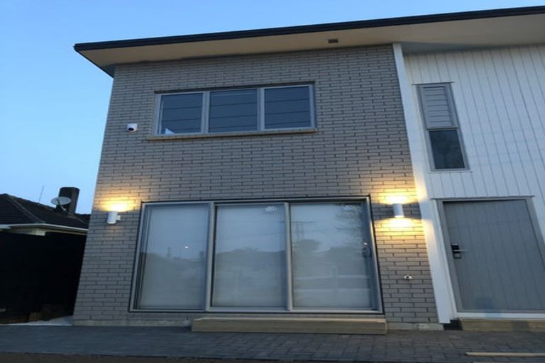 Photo of property in 3/49 Arawa Street, New Lynn, Auckland, 0600