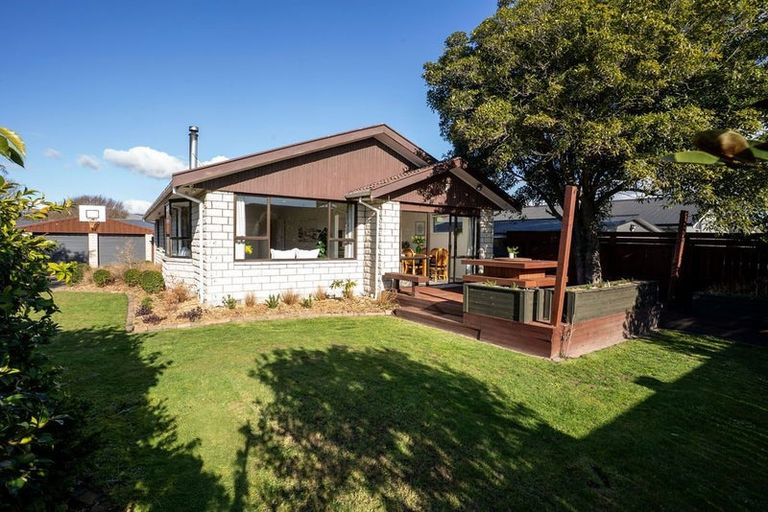 Photo of property in 8 Oldham Crescent, Halswell, Christchurch, 8025