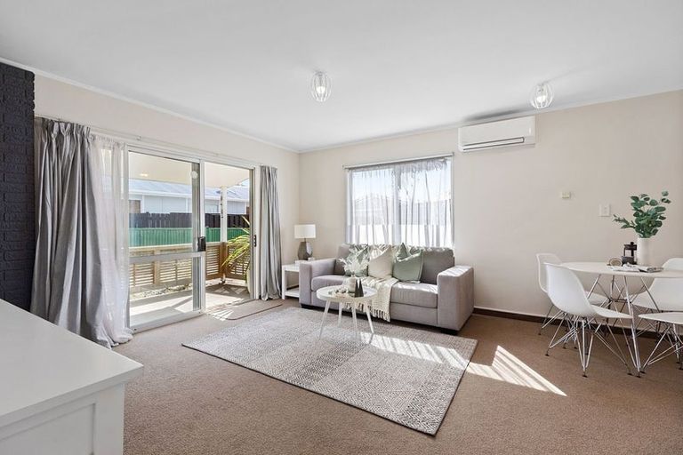 Photo of property in 1/245 Dickson Road, Papamoa Beach, Papamoa, 3118