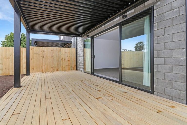 Photo of property in 1/98 Dinsdale Road, Dinsdale, Hamilton, 3204