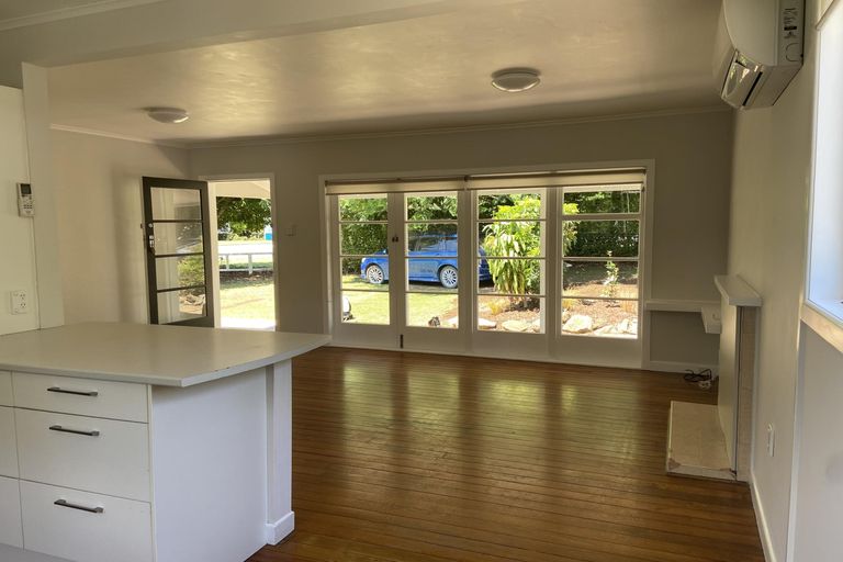 Photo of property in 160 Kerikeri Road, Kerikeri, 0230