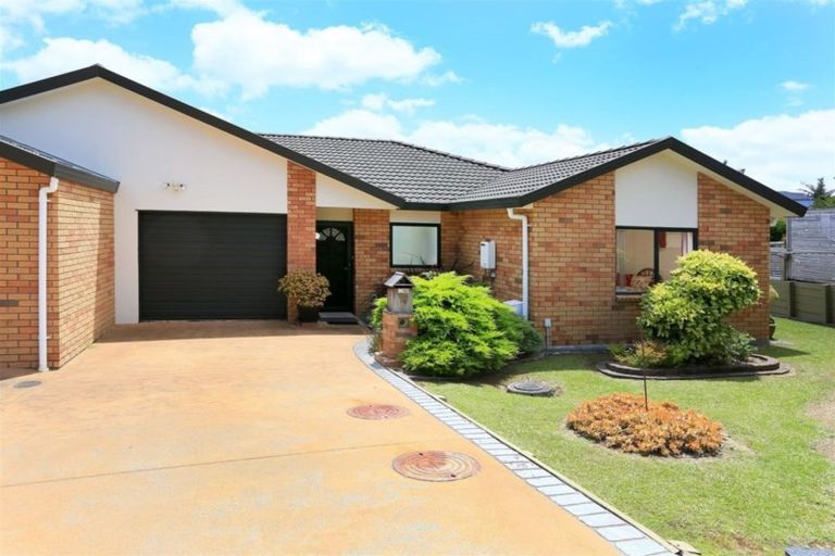 Photo of property in 16/169 Sturges Road, Henderson, Auckland, 0612