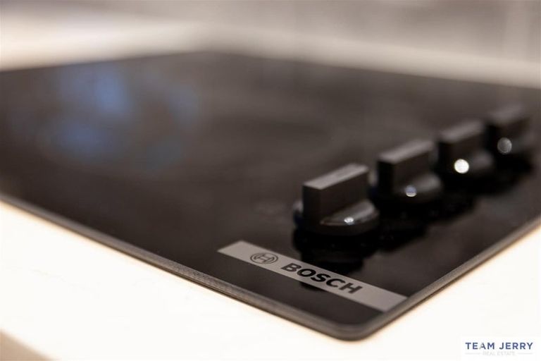 Photo of property in 31 Kuaha Road, Massey, Auckland, 0614