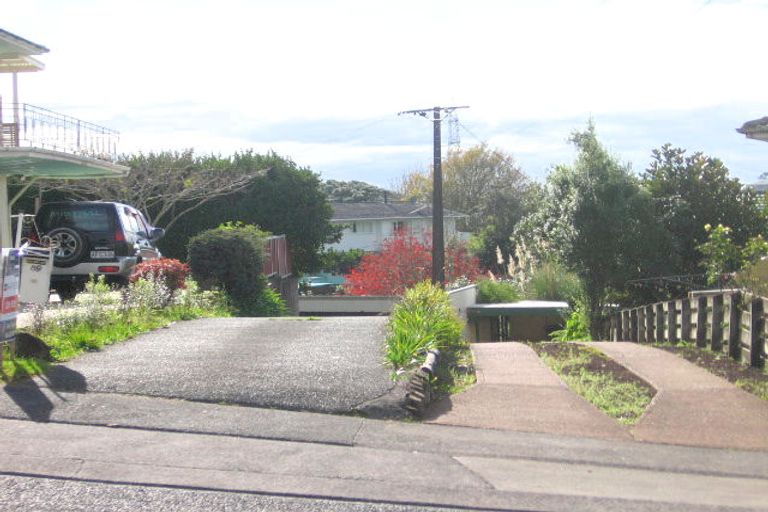 Photo of property in 89 Waimumu Road, Massey, Auckland, 0614