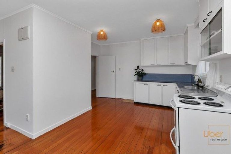 Photo of property in 3/96 Mill Road, Kensington, Whangarei, 0112