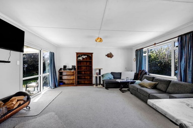 Photo of property in 35 Smith Street, Waverley, 4510