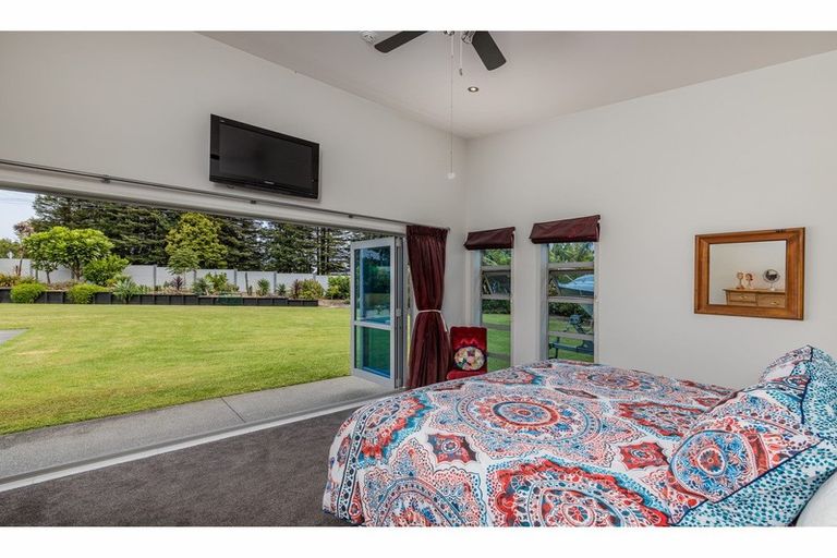 Photo of property in 1 Kotare Heights, Kerikeri, 0230