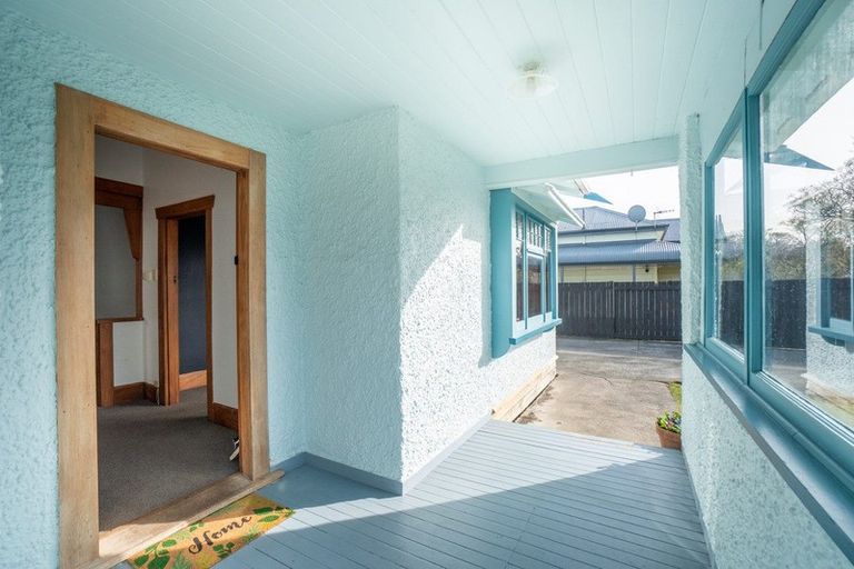 Photo of property in 21 Alfred Street, Roslyn, Palmerston North, 4414