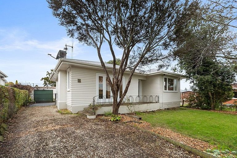 Photo of property in 15 Hetherington Street, Morrinsville, 3300