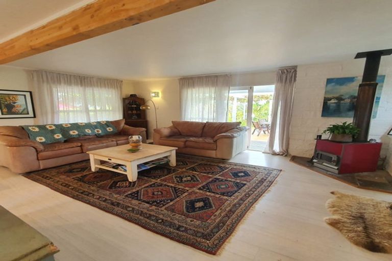 Photo of property in 8 Grants Avenue, Russell, 0202