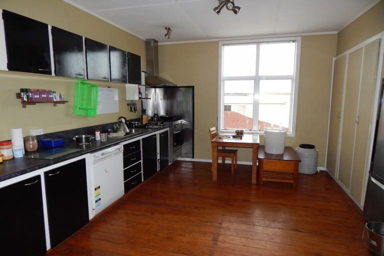 Photo of property in 144 Brougham Street, Westport, 7825