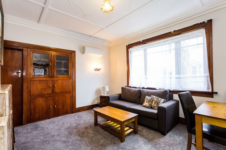 Photo of property in 53 Manor Place, Dunedin Central, Dunedin, 9016