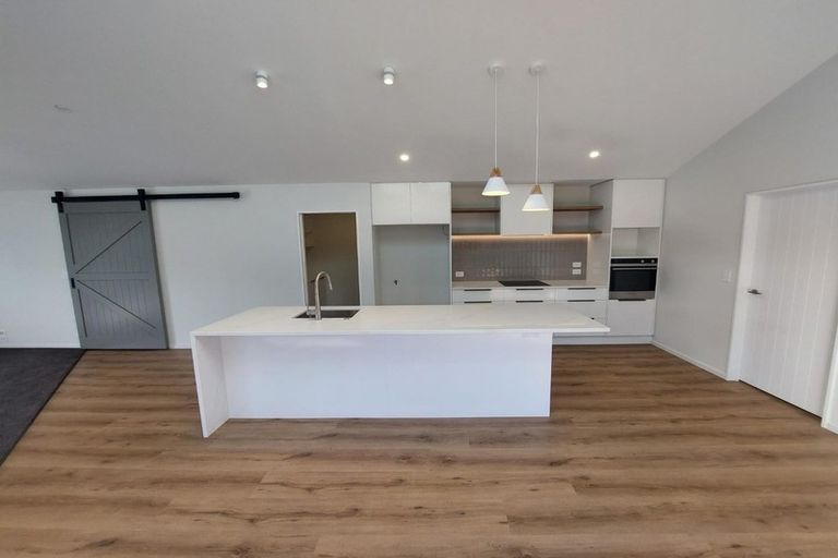 Photo of property in 32 Mills Road, Marshland, Christchurch, 8051