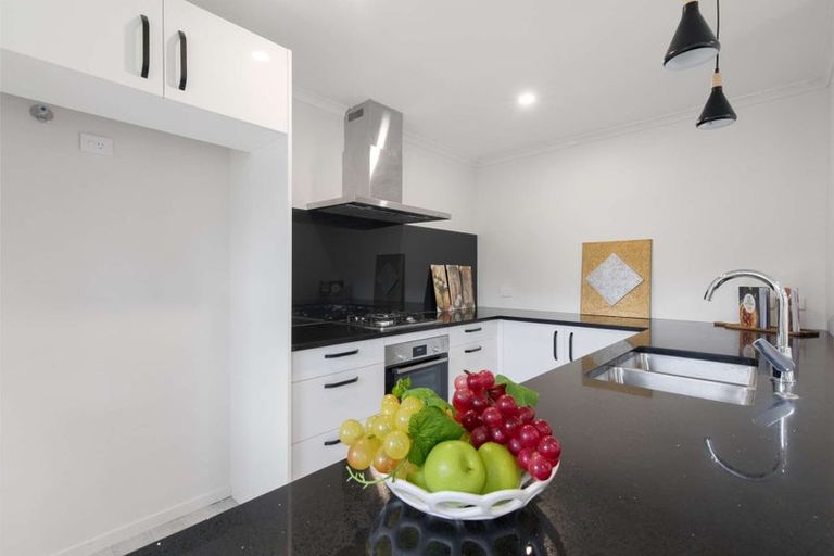 Photo of property in 2/47 Cabourne Drive, Glenview, Hamilton, 3206