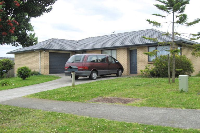 Photo of property in 21 Cyclamen Road, Mangere, Auckland, 2022