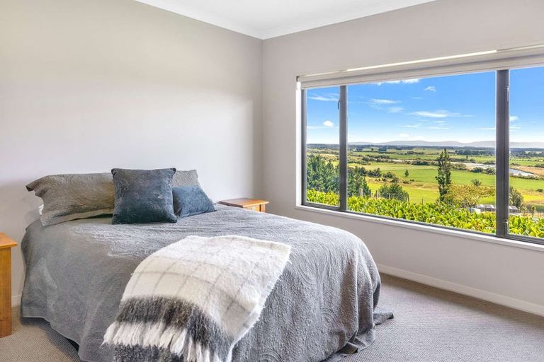 Photo of property in 1521 Dipton Winton Highway, Centre Bush, Winton, 9782