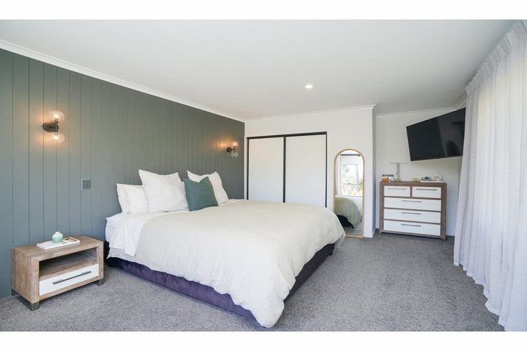 Photo of property in 11 Taiepa Road, Otatara, Invercargill, 9879