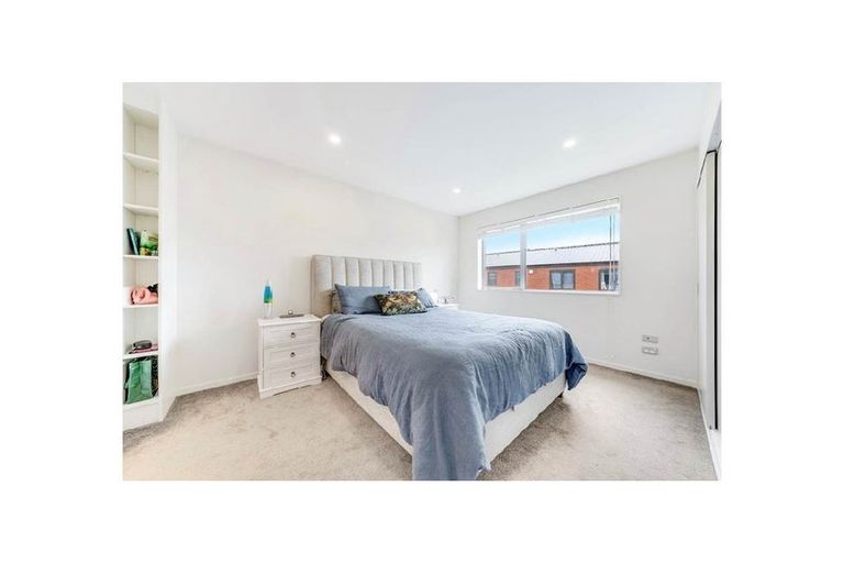 Photo of property in 23c Laurie Avenue, Papakura, 2110