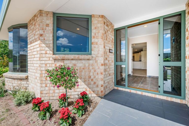 Photo of property in 144 Langdale Avenue, Paraparaumu, 5032