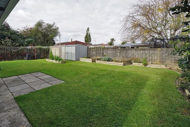 Photo of property in 28 Clements Crescent, Queenwood, Hamilton, 3210