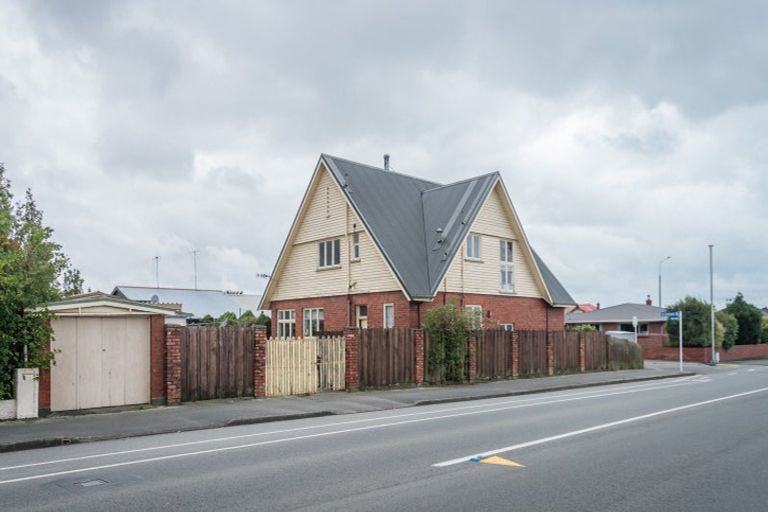 Photo of property in 42 Oxford Street, West End, Timaru, 7910