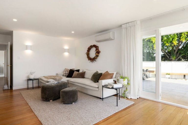 Photo of property in 9 English Street, St Andrews, Hamilton, 3200