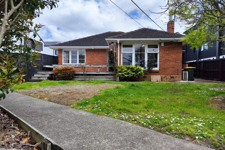 Photo of property in 1/61 Neil Avenue, Te Atatu Peninsula, Auckland, 0610