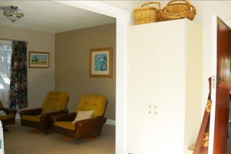 Photo of property in 16 Dilworth Street, Riccarton, Christchurch, 8011