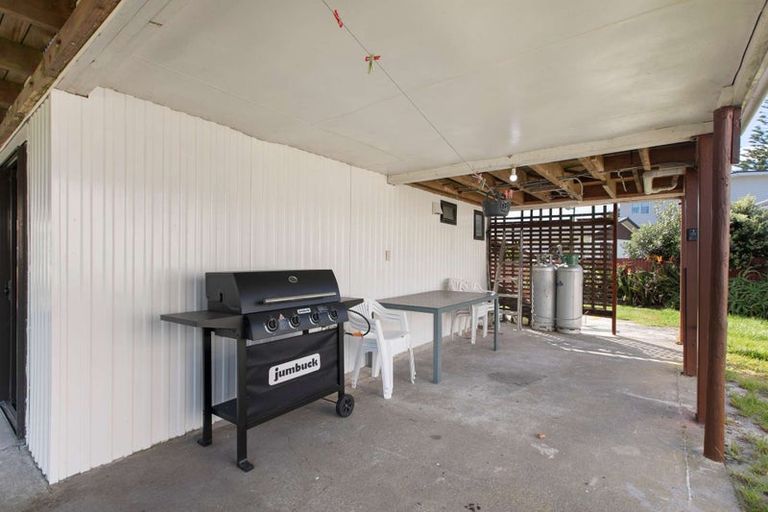 Photo of property in 618a Pukehina Parade, Pukehina, Te Puke, 3189