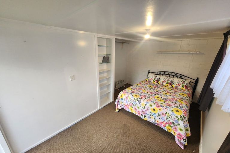 Photo of property in 8 Chelwood Street, Takaro, Palmerston North, 4412
